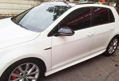 Бокові пороги DPT V-1 (чорний) для Volkswagen Golf 7/E-Golf