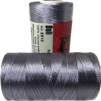 Нитки 100% Viscose DOLI 647