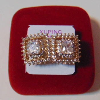 Серьги квадратные с цирконами Xuping 14х14 мм кс239