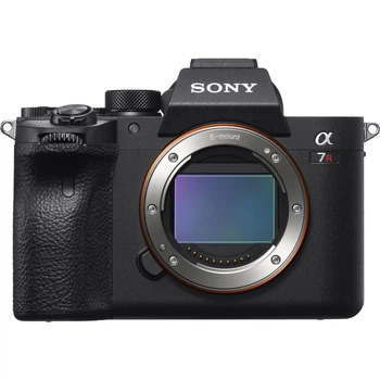 Беззеркальный фотоаппарат Sony Alpha A7R IV body (ILCE7RM4B.CEC)