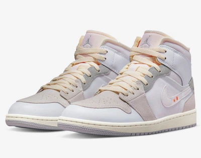 Кроссовки мужские Jordan 1 Mid ‘Inside Out’ 42.5 Білий DM9652-100