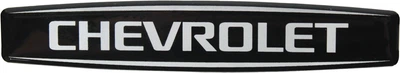 Наклейка с надписью Chevrolet (черный фон) (силикон) 12х2,2 (69-85)