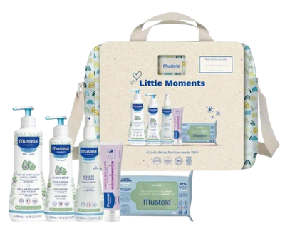 Набір доглядової косметики Mustela Little Moments Гель для ванн 500 мл + Молочко для тіла Hydra 300 мл + Крем для зміни підгузників 50 мл + Одеколон без спирту 200 мл + Серветки 60 шт + Сумка (8436034154303)