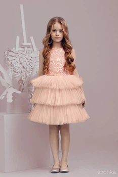 Платье нарядное для девочки Porcelian Dolls Зіронька 4073-1 персиковый 122