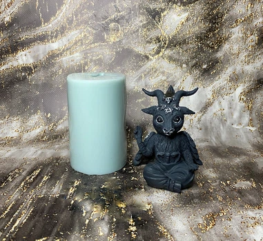 Силиконовая форма для свечей Бафомет мимишный