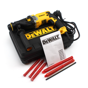 Перфоратор сетевой DeWALT D25143K 900 Вт, 3.2 Дж, 5350 уд/мин (П01-005)