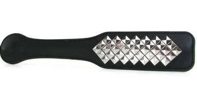 Шлепалка Studded Paddle (15650000000000000)