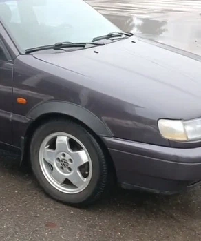 Комплект чорних накладок на арки (4 шт.) для Volkswagen Passat B4 (1993-1996 років)