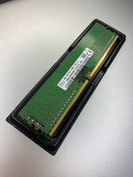 Модуль оперативной памяти DDR4 8GB/2400 SK hynix (HMA81GU6AFR8N)
