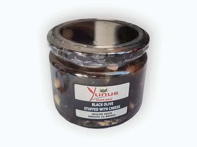 Маслини фаршировані сиром Yunus 290 г