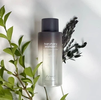 Гиалуроновый тонер для лица с экстрактом черного риса Haruharu Wonder Black Rice Hyaluronic Toner 150ml