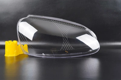 Скло фари VW Volkswagen Golf 5 (2003-2008) праве Lemarix (A51-7510-2)