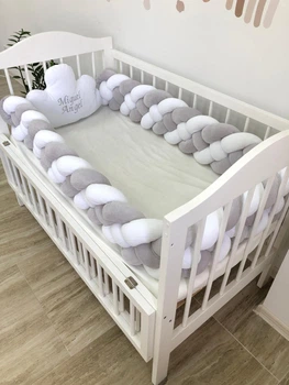Бортик коса і хмаринка в дитяче ліжечко Carus Textile 300 см х 22 см (сіро-біла)