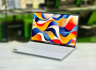 Ноутбук Dell XPS 9640 / 16.3'' 4K OLED Touch 90Hz / Intel Core Ultra 7 155H / 32Gb DDR5 / SSD 1Tb / Geforce RTX 4070 (8Gb / GDDR6 / 128Bit) / Windows 11