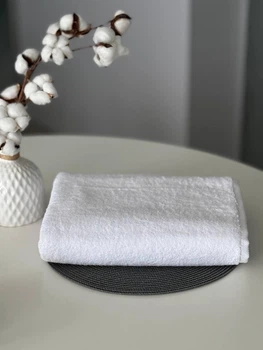 Махровое полотенце Ideal Textile 70х140 см белое 550 г\м2