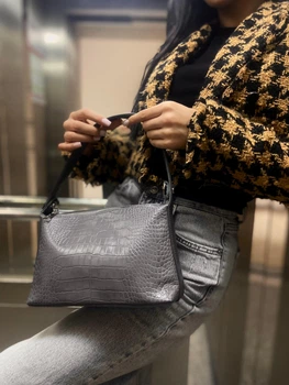Молодіжна сумка під крокодила середня натуральна шкіра сіра ARTiS Bags 1811 5000-5004