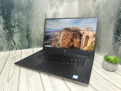 Ноутбук Рабочая станция Dell Precision 5540 | Full HD 15.6 | i9-9980HK 8 ядер | RAM 32 GB | SSD 512 GB | Nvidia Quadro T2000 4 GB | Б\У