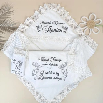 Крыжма для девочки с вышивкой + мешочек Family Tradition велюровая махра 100х100 см белая Ангелы Полины