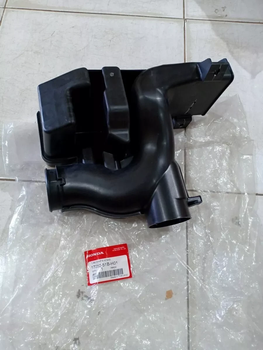 Резонатор повітряного фільтра Honda HR-V 16-22