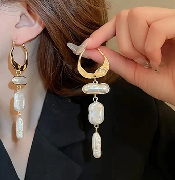 Сережки длинные с крупными бусинами Барокко jewelry