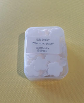 Мило на основі кукурудзяного крахмалю у вигляді пелюсток паперу Petal Soap Paper у футлярі Lily Біле