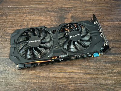 Видеокарта Gigabyte GTX 960 4Gb Windforce OC (GV-N960WF2OC-4GD) Б/У