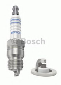 Свеча зажигания Bosch (0 242 225 622)