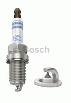 Свеча зажигания Bosch (0 242 240 650)