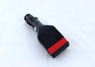 Автомобильный трансмиттер FM MOD Fm04 MP3 поддержка USB microSD