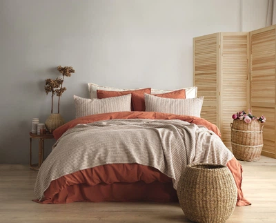 Покрывало с наволочками Limasso 240×260 см. Azure Terracotta