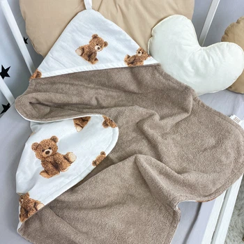Дитячий махровий рушник з куточком 70х70 см Oh My Kids "Ведмедики" бежевий