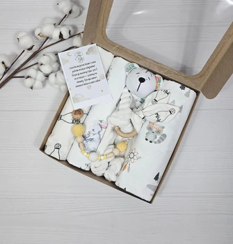 Набор для новорожденного: 3 пеленки с комфортером и открыткой a.l.babybox Звери индейцы