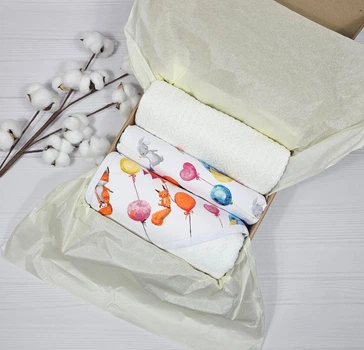 Набор для младенцев: плед, пеленка и полотенце a.l.babybox Лисички на шариках Белый