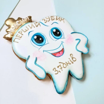Пряник Перший зуб — 12 см