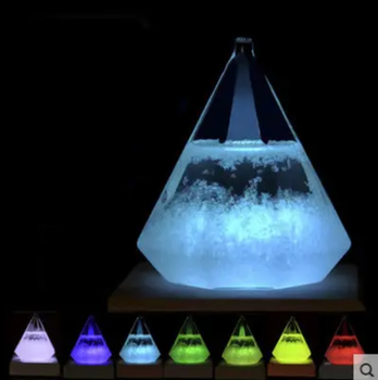 Барометр Штормгласс Кристалл большой 14,5 х 11,5 см Storm glass на деревянной подставке с Led подсветкой Призма