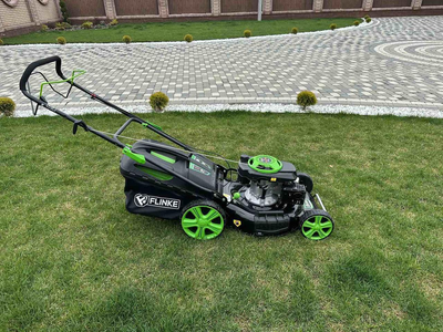 Газонокосилка бензиновая самоходная Flinke ГК 531-PRO