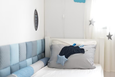 Мягкая хлопковая настенная панель для детской комнаты Comfy Walls 20 * 20 * 5 см серия Light blue