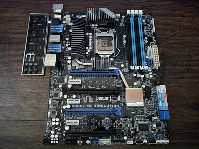 Материнская плата Asus P8P67 WS Revolution (s1155, Intel P67) Б\У