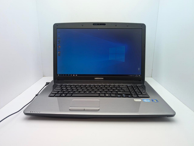 Ноутбук Medion Akoya E7222/Core i3-2350M/6GB-DDR3/240GB-SSD+500GB-HDD/HD Graphics/17.3" HD+ LED Б/В