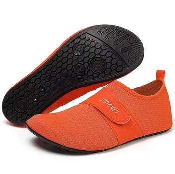 Обувь для пляжа и кораллов аквашузы Diving shoes оранжевий плоская подошва 34-35 ( 22,5 см ) 220