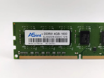 Оперативна пам'ять ASint DDR3 4Gb 1600MHz (SLA302G08-GGNHC) Б/в