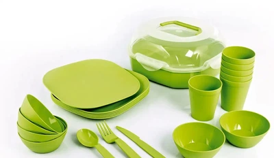 Набор для пикника Ucsan Plastik M-751 на 6 персон 38 предметов