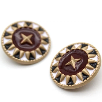 Пуговица Vintage star LuxFabric на ножке металл/эмаль 18 мм 1 шт. Бордовый (ПВ0418в27)