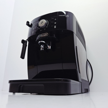 Кофемашина DeLonghi Magnifica S ECAM11.112.B (0425), б/у