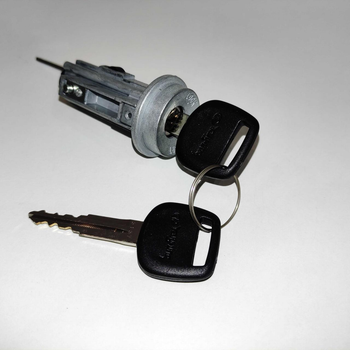 Сердцевина Polcar замка зажигания Toyota Carina 2 (T17) 87-91