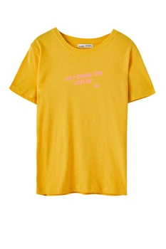 Футболка Pull & Bear гірчичний з принтом VYPAS709 S