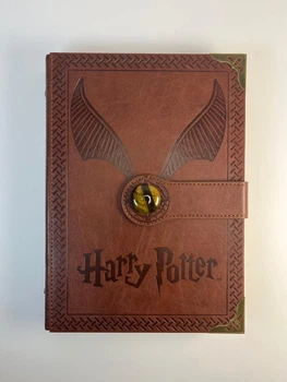 Подарунковий блокнот Wizarding World Гаррі Поттер Гоґвортс Золотий Снитч з магнітом Harry Potter Hogwarts Golden Snitch with magnet А5 Black Brown 148