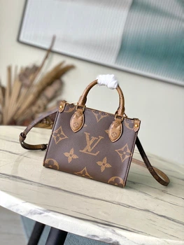 Сумка Louis Vuitton OnTheGo 18×15×8,5 см
