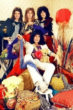 Постер (202) Queen - Band (5028486198207)