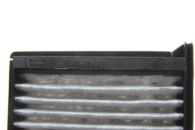 Фільтр салону BMW 3 E90/X1 E84 03-13 вугільний CUK 8430 MANN-FILTER